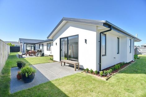 Photo of property in 31 El Alamein Avenue, Rangiora, 7400