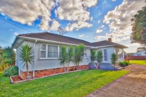 Photo of property in 1 Surrey Street, Manurewa, Auckland, 2102
