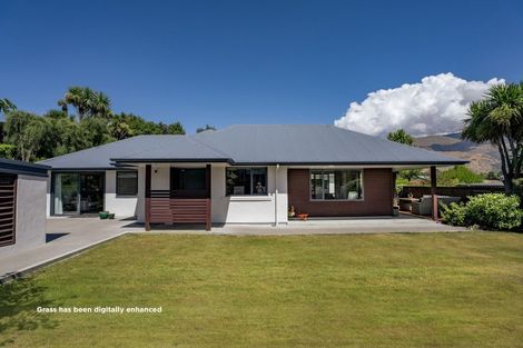 Photo of property in 191 Aubrey Road, Wanaka, 9305