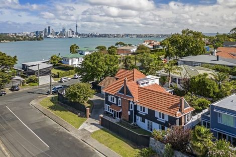 Photo of property in 1/38a Norwood Road, Bayswater, Auckland, 0622