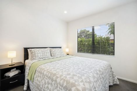 Photo of property in 2/19 Trafalgar Road, Milford, Auckland, 0620