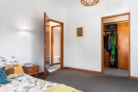 Photo of property in 43 Moana Road, Okitu, Gisborne, 4010