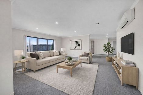 Photo of property in 8 County Drive, Hawera, 4610