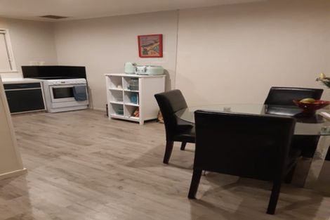 Photo of property in 2/151 Te Mata Road, Havelock North, 4130