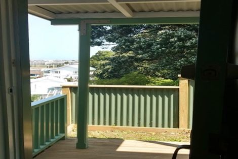Photo of property in 466 Evans Bay Parade, Hataitai, Wellington, 6021