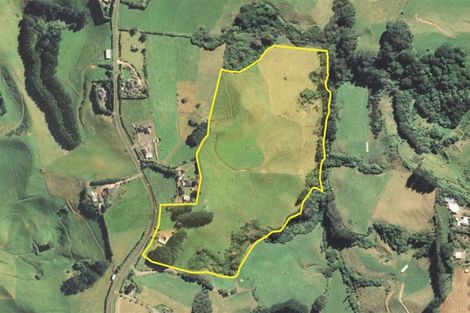 Photo of property in 177 Ackworth Road, Lepperton, New Plymouth, 4373