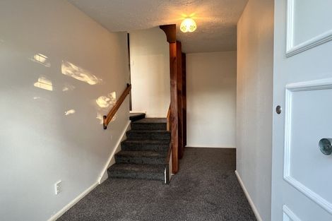 Photo of property in 12 Parkview Place, Avonhead, Christchurch, 8042