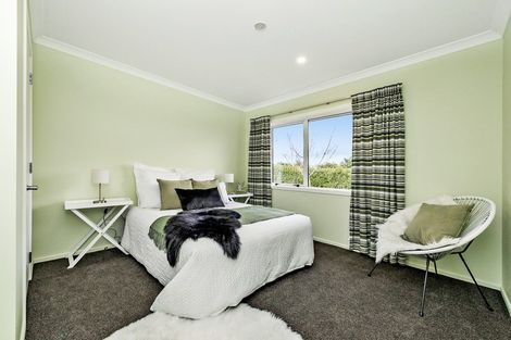 Photo of property in 60 Jacks Drive, West Melton, 7618