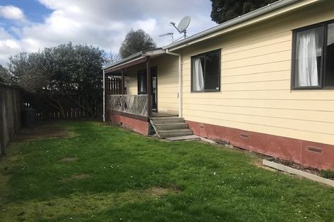 Photo of property in 18a Douglas Crescent, Fairfield, Hamilton, 3214