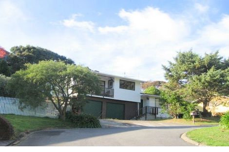 Photo of property in 37 Postgate Drive, Whitby, Porirua, 5024
