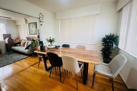 Photo of property in 1/172 Forrest Hill Road, Forrest Hill, Auckland, 0620