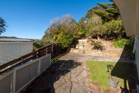 Photo of property in 13 Chisbury Street, Churton Park, Wellington, 6037