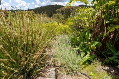 Photo of property in 33 Hihitahi Rise, Paihia, 0200