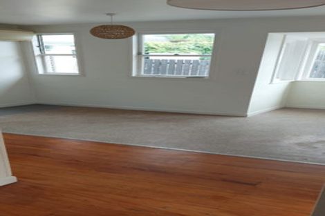 Photo of property in 10 Oraha Road, Huapai, Kumeu, 0810