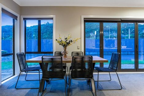 Photo of property in 9 Cottle Heath Close, Manor Park, Lower Hutt, 5019