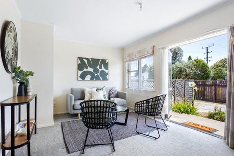 Photo of property in 219b Otumoetai Road, Otumoetai, Tauranga, 3110