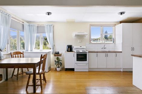 Photo of property in 35 Mountview Close, Whakamaru, Mangakino, 3492