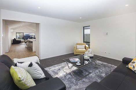 Photo of property in 94 Sarabande Avenue, Redwood, Christchurch, 8051