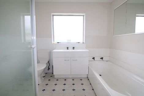 Photo of property in 31 Sequoia Crescent, Owhata, Rotorua, 3010