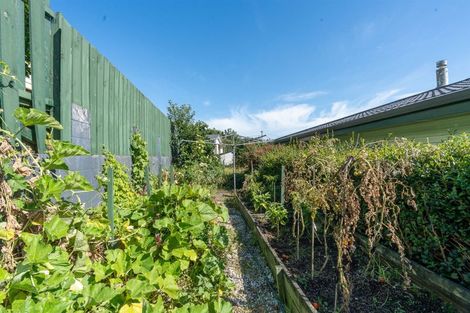 Photo of property in 35 Livingstone Avenue, Nawton, Hamilton, 3200