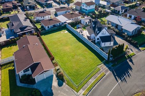 Photo of property in 10 Ledger Avenue, Motueka, 7120