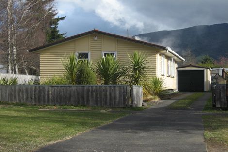 Photo of property in 17 Noni Street, Turangi, 3334