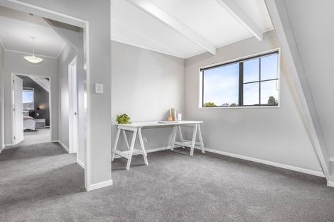 Photo of property in 9 Wright Grove, Levin, 5510