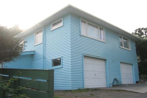 Photo of property in 11 Robertson Street, Owhiro Bay, Wellington, 6023