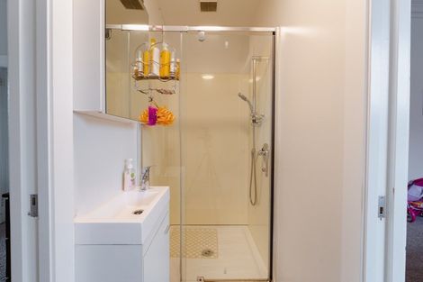 Photo of property in 63a Royal Crescent, Saint Kilda, Dunedin, 9012