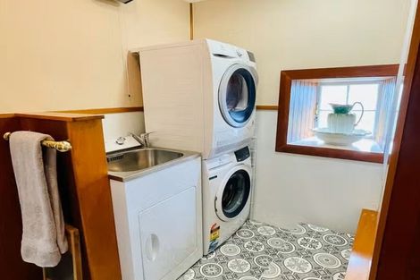 Photo of property in 3 Teviot Street, Roxburgh, 9500