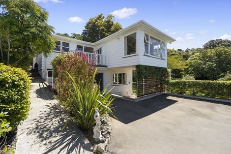 Photo of property in 7 Onehuka Road, Tirohanga, Lower Hutt, 5010