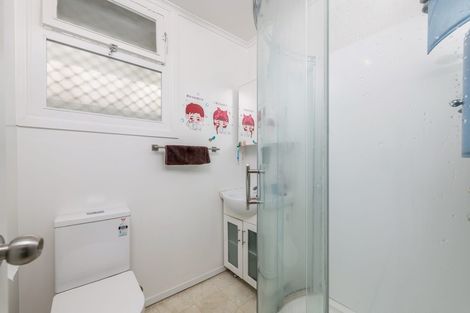 Photo of property in 1/22 Larnoch Road, Henderson, Auckland, 0610