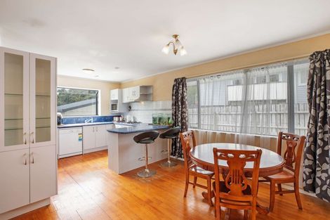 Photo of property in 35 Huia Street, Waiuku, 2123