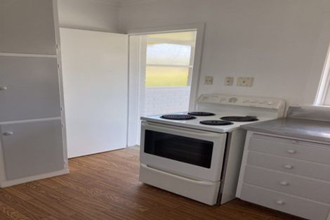 Photo of property in 3/7 Roberts Avenue, Bayswater, Auckland, 0622