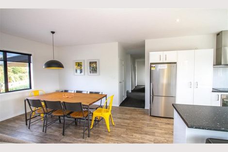 Photo of property in 30 Snowmass Drive, Ohakune, 4625