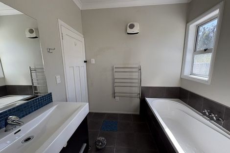 Photo of property in 81 Meeanee Road, Taradale, Napier, 4112