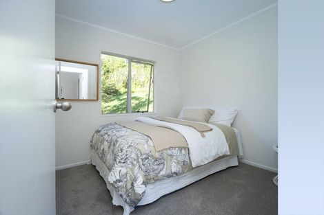 Photo of property in 22 Beach Valley Road, Piha, 0772