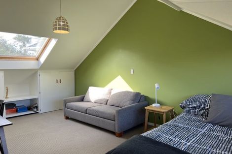 Photo of property in 1/71 Beresford Street, Bayswater, Auckland, 0622