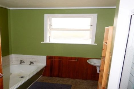 Photo of property in 7 Purnell Place, Marton, 4710