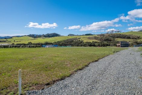 Photo of property in 8 Amelie Place, Coopers Beach, 0420