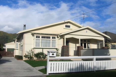 Photo of property in 14 Trafalgar Street, Waiwhetu, Lower Hutt, 5010