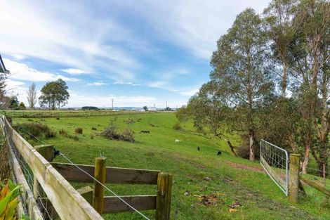 Photo of property in 1797 State Highway 3, Awahuri, Palmerston North, 4479