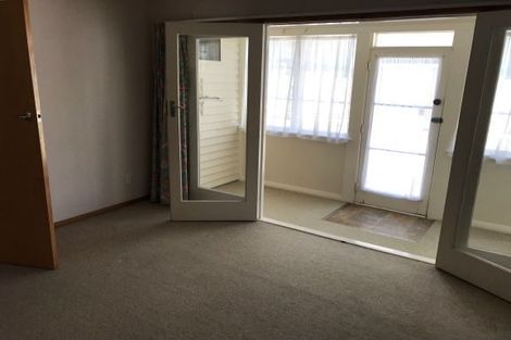 Photo of property in 17 Bolton Street, Petone, Lower Hutt, 5012