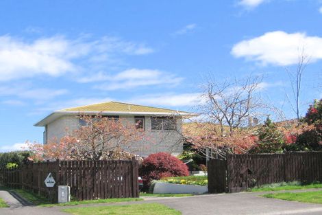Photo of property in 39 Kurupae Road, Hilltop, Taupo, 3330