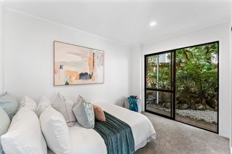 Photo of property in 99 Matipo Road, Te Atatu Peninsula, Auckland, 0610