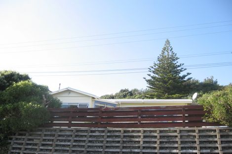 Photo of property in 22 Thornley Street, Titahi Bay, Porirua, 5022