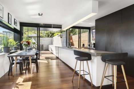 Photo of property in 20a Montgomery Avenue, Karori, Wellington, 6012