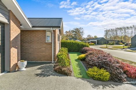 Photo of property in 89 Glenturret Drive, Casebrook, Christchurch, 8051