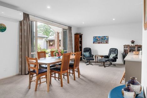 Photo of property in 52 Magellan Rise, Flagstaff, Hamilton, 3210