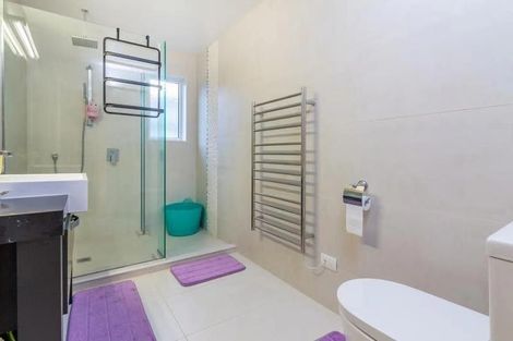 Photo of property in 18 Golden Morning Drive, Albany Heights, Auckland, 0632